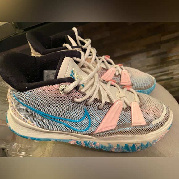 NIKE KYRIE SEVEN EP PALE IVORY/SPLIT DESIGN OFF-WHITE UPPER/CHLORINE BLUE/9.5 main image 12